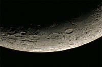 Luna 04apr2022 Celestron C8 f10, Canon 6D 133x un8s 100iso 20h40m.jpg