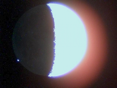 luna che occulta Saturno ore 21e40e54 del 22mag07 ETX70-LPI luce cinerea plus