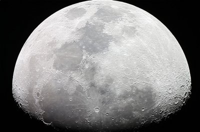 Luna 10 giorni 13 aprile 2011