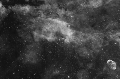 Nebulosa Crescent e Bubble-Like