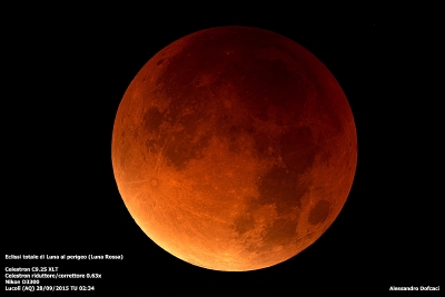 Eclissi totale di Luna al perigeo (Luna Rossa)