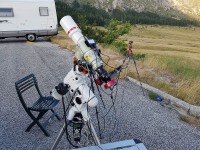 Il mio setup montato. Purtroppo ho potuto riprendere per 4 ore soltanto sabato notte per via di problemi di autoguida (dovrebbe essere il cavo o l'hib usb) e l'autofocus, le routine di voyager non hanno funzionato come a casa