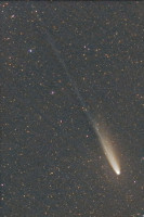 Cometa A6 Lemmon Canon 5D mkIII mod + Nikon 180f2.8 120+120x1s 5000-6400iso crop 09-11-2025 18h03m-11m.jpg