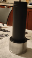 Supporto con "baffle" paraluce montato