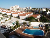 Vista dal terrazzo dell'appartamentino a Las Americas, con relativa piscina del Residence
