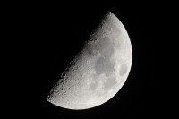 Luna 18dic2015 Nikon D5100 + Nikon 500 f4 @ f8 un200s 400iso.jpg