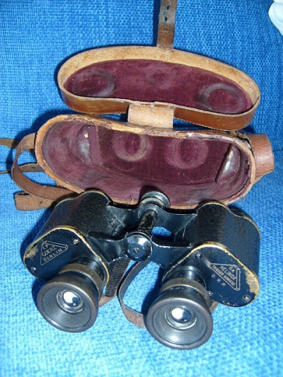 Binocolo Helinox 1917 con borsa aperta