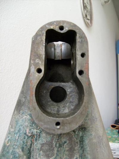Interno cremagliera dopo della pulizia