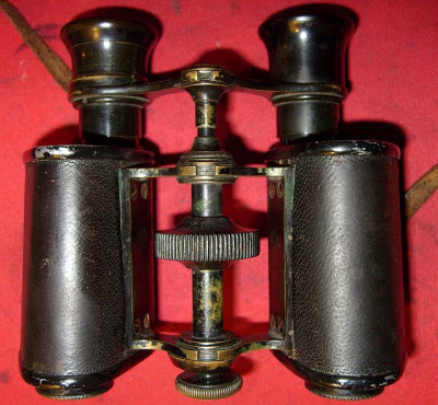 Voitglander 9x20 In piedi lato anteriore dopo cura