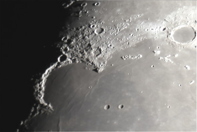 Luna 10 giorni 13 aprile 2011