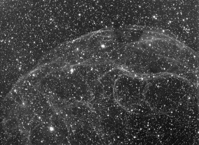 resto di supernova sh2-240 (parte di simeis 147)